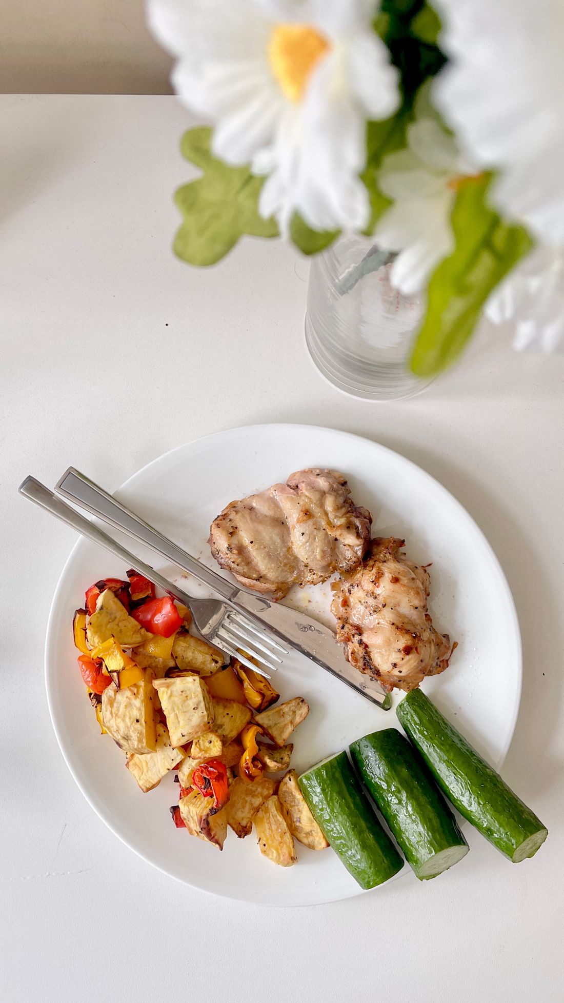 A colorful meal with fresh vegetables, ready to enjoy at the table